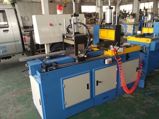 Automatyczna maszyna do cięcia piły aluminiowej CNC do cięcia rury i pręta z profilem aluminiowym